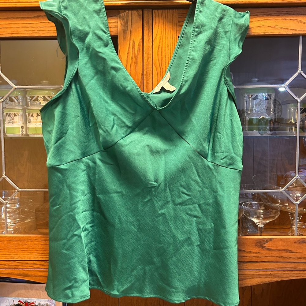 🔥Emerald Green Ruffled Sleeveless Tank Top